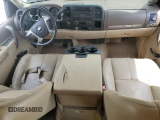 2013 Chevrolet Silverado 1500 LT with VIN 3GCPKSE76DG372440, listed as a Copart auction lot 52217035 with 180,629 mi miles and Clean Title. Bid and sale history available at DreamBid. Image 8.