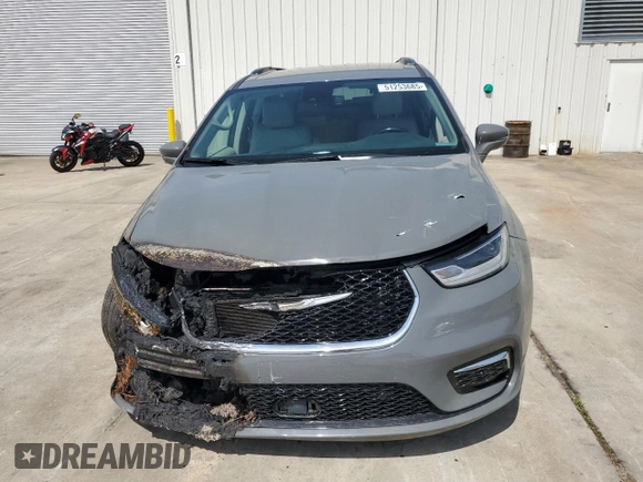 2021 Chrysler Pacifica Hybrid Touring L with VIN 2C4RC1L73MR603162, listed as a Copart auction lot 51253685 with Not provided miles and Salvage title. Bid and sale history available at DreamBid. Image 5.