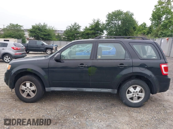 2010 Ford Escape XLS с VIN 1FMCU0C75AKD24279, выставлен на аукционе IAAI как лот 42506127 с пробегом 188 730 миль миль и . История ставок и продаж доступна на DreamBid. Изображение 14.