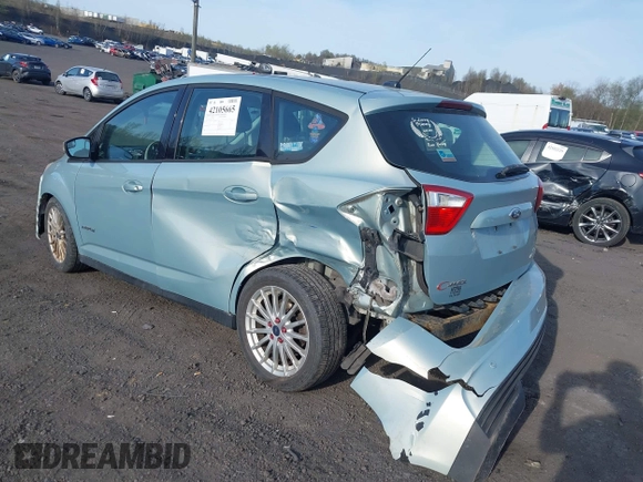 2013 Ford C-Max SE with VIN 1FADP5AU9DL506920, listed as a IAAI auction lot 42105665 with 194,064 mi miles. Bid and sale history available at carsss.com. Image 3.