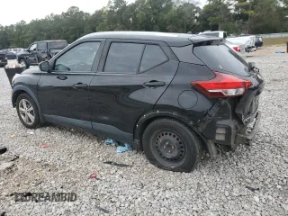 2018 Nissan Kicks S with VIN 3N1CP5CU0JL511848, listed as a Copart auction lot 41672295 with 128,152 mi miles and Salvage title. Bid and sale history available at DreamBid. Image 2.
