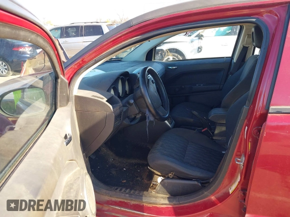 2008 Dodge Caliber SE with VIN 1B3HB28C78D660078, listed as a IAAI auction lot 40999360 with 174,027 mi miles. Bid and sale history available at carsss.com. Image 5.