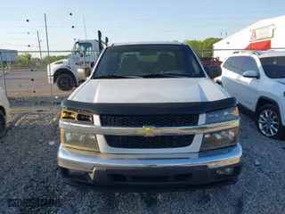 2008 Chevrolet Colorado LT w/1LT with VIN 1GCDT33E888218606, listed as a IAAI auction lot 42033908 with 245,603 mi miles. Bid and sale history available at carsss.com. Image 12.
