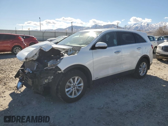 2020 Kia Sorento LX with VIN 5XYPGDA35LG652721, listed as a Copart auction lot 46290805 with 61,262 mi miles and Salvage Title. Bid and sale history available at carsss.com. Image 1.