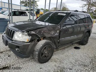 2006 Jeep Grand Cherokee Laredo with VIN 1J4HR48N56C112780, listed as a Copart auction lot 49652685 with 236,428 mi miles and Salvage Title. Bid and sale history available at carsss.com. Image 1.
