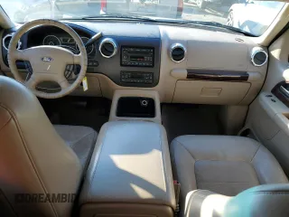 2006 Ford Expedition Limited with VIN 1FMFU19596LA01847, listed as a Copart auction lot 85661084 with 177,779 mi miles and Salvage Title. Bid and sale history available at carsss.com. Image 8.