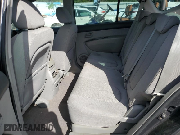 2007 Kia Rondo LX with VIN KNAFG525777082626, listed as a Copart auction lot 80005874 with 111,734 mi miles and Salvage Title. Bid and sale history available at carsss.com. Image 10.