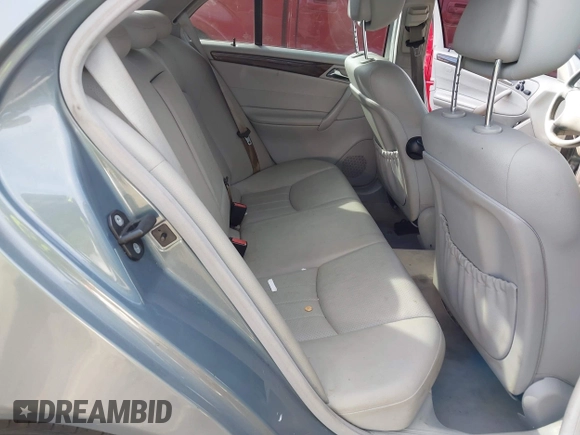 2007 Mercedes-Benz C 280 Luxury with VIN WDBRF54H27A950575, listed as a IAAI auction lot 41640162 with 120,000 mi miles and . Bid and sale history available at DreamBid. Image 8.
