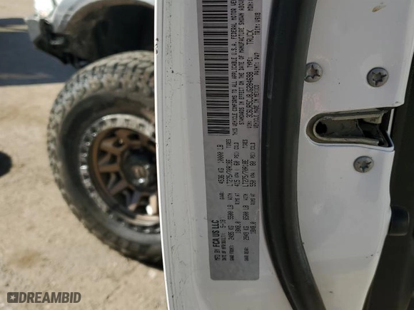 2018 Ram 2500 Tradesman with VIN 3C6UR5CJ8JG284698, listed as a Copart auction lot 87083654 with 47,572 mi miles and Salvage Title. Bid and sale history available at carsss.com. Image 14.