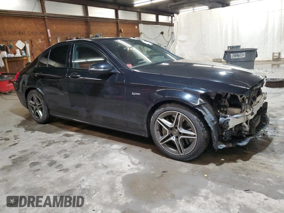 2019 Mercedes-Benz C 43 AMG with VIN 55SWF6EB4KU292857, listed as a Copart auction lot 47214505 with 30,200 mi miles and Salvage title. Bid and sale history available at DreamBid. Image 4.