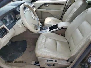 2013 Volvo XC70 3.2L with VIN YV4940BZ6D1168035, listed as a Copart auction lot 71099204 with 132,360 mi miles and Salvage Title. Bid and sale history available at DreamBid. Image 7.