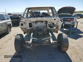 1987 Chevrolet Blazer z VIN 1GNEV18K5HF182877, wystawiony jako Copart lot #78032984 z przebiegiem Nie podano mil oraz Czysty tytuł • Clean title. Historia ofert i sprzedaży dostępna na DreamBid. Obrazek 5.