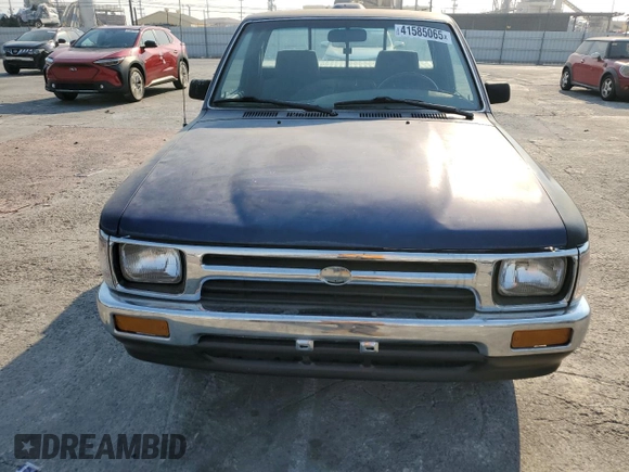 1994 Toyota Pickup DLX z VIN 4TARN81P6RZ225806, wystawiony jako Copart lot #41585065 z przebiegiem 138 719 mil mil oraz Czysty tytuł • Clean title. Historia ofert i sprzedaży dostępna na DreamBid. Obrazek 5.