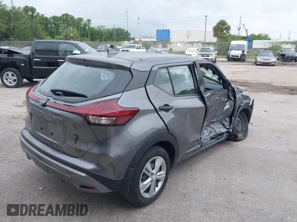 2023 Nissan Kicks S z VIN 3N1CP5BV3PL543504, wystawiony jako IAAI lot #42387560 z przebiegiem 30 740 mil mil oraz . Historia ofert i sprzedaży dostępna na DreamBid. Obrazek 4.