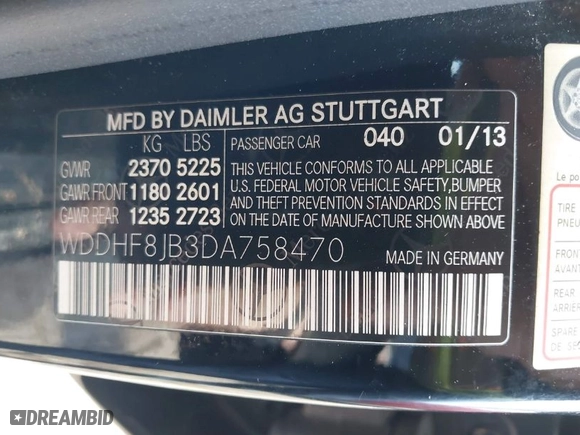 2013 Mercedes-Benz E-Class E 350 Luxury with VIN WDDHF8JB3DA758470, listed as a IAAI auction lot 41879606 with 181,729 mi miles. Bid and sale history available at carsss.com. Image 9.