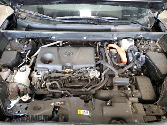 2024 Toyota RAV4 Hybrid LE with VIN 2T3UWRFV4RW201948, listed as a Copart auction lot 70400424 with 6,852 mi miles and Salvage title. Bid and sale history available at DreamBid. Image 12.