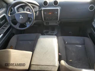 2008 Mitsubishi Raider LS with VIN 1Z7HT28KX8S620452, listed as a Copart auction lot 45400215 with 179,735 mi miles and Salvage Title. Bid and sale history available at carsss.com. Image 8.