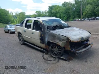 2008 Chevrolet Avalanche 2LT with VIN 3GNFK12368G293029, listed as a IAAI auction lot 42285741 with Not provided miles and . Bid and sale history available at DreamBid. Image 1.