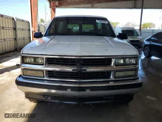 1996 Chevrolet Tahoe with VIN 3GNEK18R1TG137075, listed as a Copart auction lot 73995594 with 268,898 mi miles and Non Repairable. Bid and sale history available at carsss.com. Image 5.