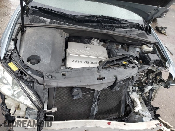 2004 Lexus RX 330 with VIN JTJHA31U640028164, listed as a Copart auction lot 68371084 with 192,372 mi miles and Salvage Title. Bid and sale history available at carsss.com. Image 12.