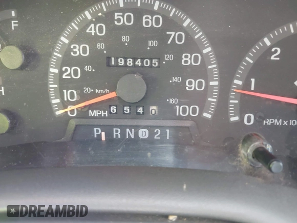1998 Ford F-150 with VIN 1FTZX1760WKA90900, listed as a IAAI auction lot 42239510 with 198,405 mi miles and . Bid and sale history available at DreamBid. Image 7.