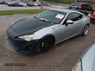 2013 Scion FR-S with VIN JF1ZNAA12D1706687, listed as a IAAI auction lot 42088413 with Not Provided miles. Bid and sale history available at carsss.com. Image 17.