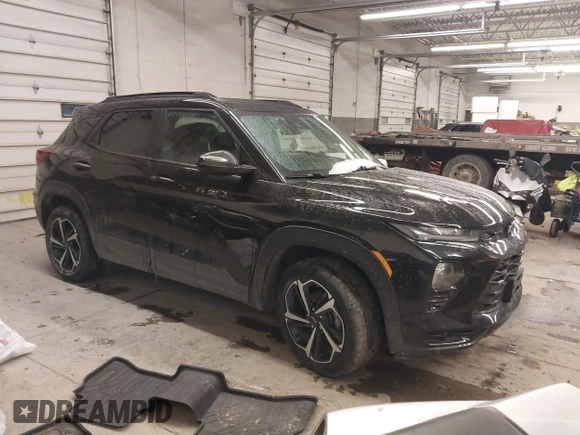 2022 Chevrolet TrailBlazer RS with VIN KL79MUSL1NB140240, listed as a IAAI auction lot 41356694 with 27,760 mi miles. Bid and sale history available at carsss.com. Image 1.