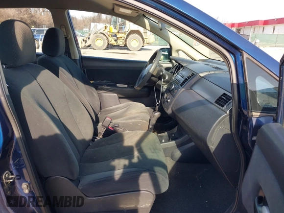 2011 Nissan Versa 1.8 S with VIN 3N1BC1APXBL395928, listed as a IAAI auction lot 41544503 with 229,242 mi miles. Bid and sale history available at carsss.com. Image 5.
