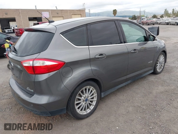 2013 Ford C-Max SEL z VIN 1FADP5BU2DL543029, wystawiony jako IAAI lot #42115325 z przebiegiem 131 855 mil mil oraz . Historia ofert i sprzedaży dostępna na DreamBid. Obrazek 4.