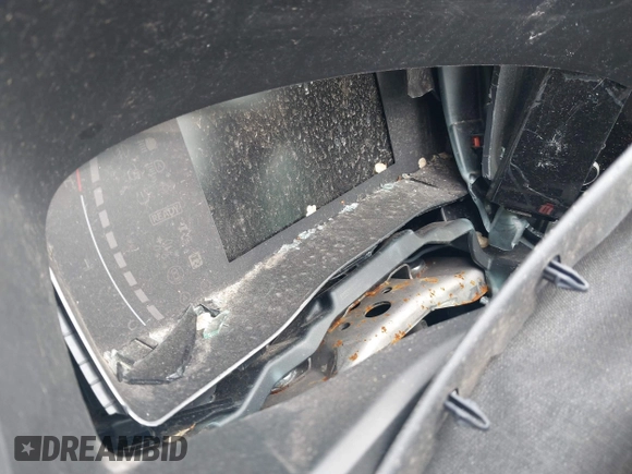 2025 Toyota Camry LE z VIN 4T1DAACK4SU024794, wystawiony jako IAAI lot #42475742 z przebiegiem Nie podano mil oraz . Historia ofert i sprzedaży dostępna na DreamBid. Obrazek 15.