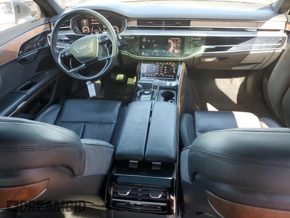 2019 Audi A8 z VIN WAU8DAF82KN007562, wystawiony jako Copart lot #42766345 z przebiegiem 92 532 mil mil oraz Szkoda całkowita • Salvage title. Historia ofert i sprzedaży dostępna na DreamBid. Obrazek 8.