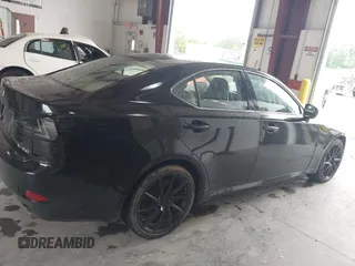 2006 Lexus IS 350 z VIN JTHBE262062000767, wystawiony jako IAAI lot #42322196 z przebiegiem 234 269 mil mil oraz . Historia ofert i sprzedaży dostępna na DreamBid. Obrazek 13.