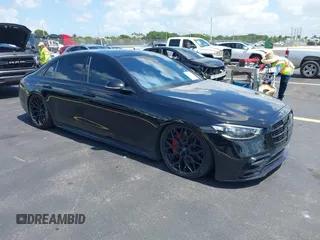 2021 Mercedes-Benz S 580 with VIN W1K6G7GB7MA019172, listed as a IAAI auction lot 42445756 with 38,614 mi miles and . Bid and sale history available at DreamBid. Image 1.