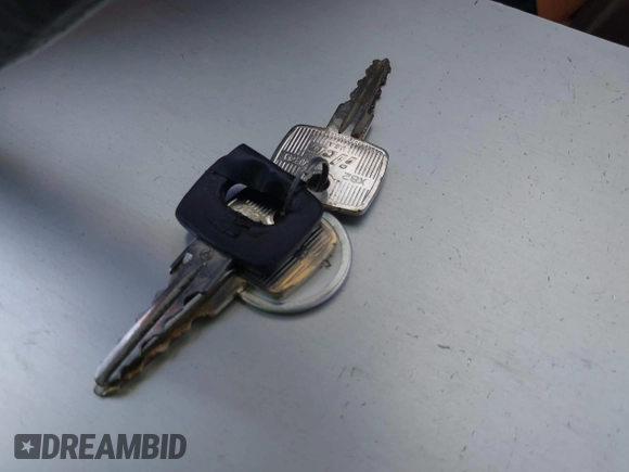 1981 Mercedes-Benz 300 D z VIN WDBAB30A9BB219442, wystawiony jako IAAI lot #42476756 z przebiegiem 274 561 mil mil oraz . Historia ofert i sprzedaży dostępna na DreamBid. Obrazek 11.