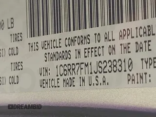 2018 Ram 1500 Tradesman с VIN 1C6RR7FM1JS238310, выставлен на аукционе IAAI как лот 42494212 с пробегом 73 413 миль миль и . История ставок и продаж доступна на DreamBid. Изображение 9.