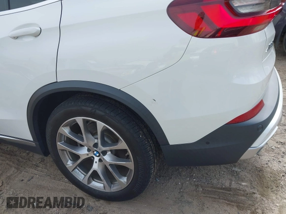 2020 BMW X5 xDrive40i with VIN 5UXCR6C01L9C65917, listed as a IAAI auction lot 41737691 with 66,657 mi miles and . Bid and sale history available at DreamBid. Image 6.