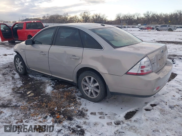 2009 Ford Taurus SEL with VIN 1FAHP27W89G121776, listed as a IAAI auction lot 40854998 with 150,022 mi miles. Bid and sale history available at carsss.com. Image 3.