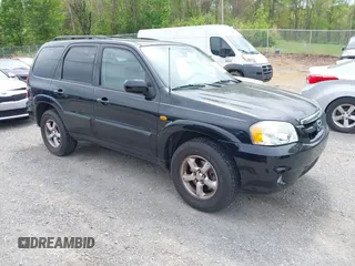 2005 Mazda Tribute S with VIN 4F2CZ96185KM16560, listed as a IAAI auction lot 42065748 with 84,584 mi miles and . Bid and sale history available at carsss.com. Image 1.