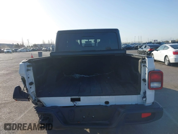 2022 Jeep Gladiator Texas Trail with VIN 1C6HJTAG4NL149537, listed as a IAAI auction lot 41947122 with 43,938 mi miles. Bid and sale history available at carsss.com. Image 17.