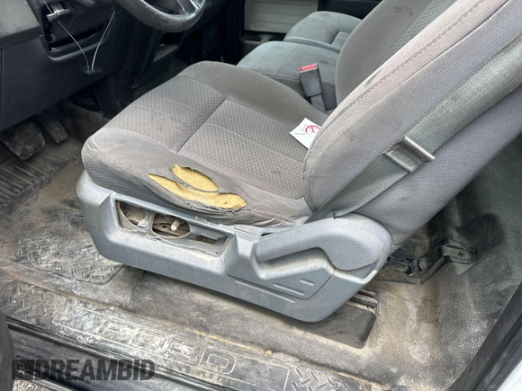 2012 Ford F-150 XL с VIN 1FTMF1CM2CKD53577, выставлен на аукционе IAAI как лот 42585728 с пробегом 167 735 миль миль и . История ставок и продаж доступна на DreamBid. Изображение 3.