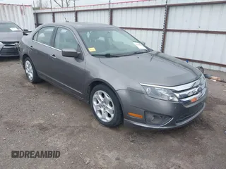 2010 Ford Fusion SE with VIN 3FAHP0HA9AR430936, listed as a IAAI auction lot 41924000 with 160,105 mi miles. Bid and sale history available at carsss.com. Image 1.