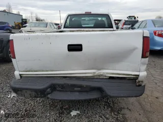 2000 Chevrolet S-10 LS with VIN 1GCCS1448YK160492, listed as a Copart auction lot 84990194 with 216,303 mi miles and Salvage Title. Bid and sale history available at carsss.com. Image 6.
