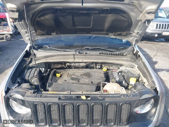 2017 Jeep Renegade Sport with VIN ZACCJAAH3HPF00275, listed as a IAAI auction lot 41353370 with 134,479 mi miles. Bid and sale history available at carsss.com. Image 10.