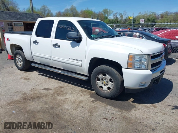 2010 Chevrolet Silverado 1500 LT with VIN 3GCRKSE32AG259148, listed as a IAAI auction lot 42147353 with 97,643 mi miles and . Bid and sale history available at DreamBid. Image 1.