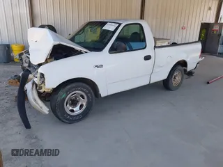 2000 Ford F-150 XL z VIN 1FTZF1724YNA84616, wystawiony jako IAAI lot #41999334 z przebiegiem Nie podano mil oraz . Historia ofert i sprzedaży dostępna na DreamBid. Obrazek 2.