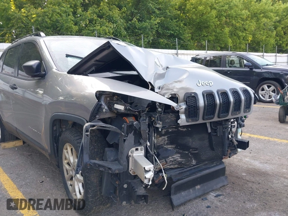 2015 Jeep Cherokee Sport с VIN 1C4PJLABXFW637626, выставлен на аукционе IAAI как лот 42448470 с пробегом 177 567 миль миль и . История ставок и продаж доступна на DreamBid. Изображение 6.