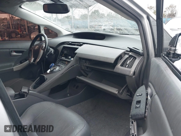 2011 Toyota Prius I with VIN JTDKN3DU3B1452918, listed as a IAAI auction lot 41513974 with 345,329 mi miles and . Bid and sale history available at DreamBid. Image 5.