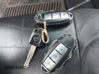 2005 Nissan Murano SL z VIN JN8AZ08W65W428697, wystawiony jako IAAI lot #42291815 z przebiegiem 89 742 mil mil oraz . Historia ofert i sprzedaży dostępna na DreamBid. Obrazek 11.