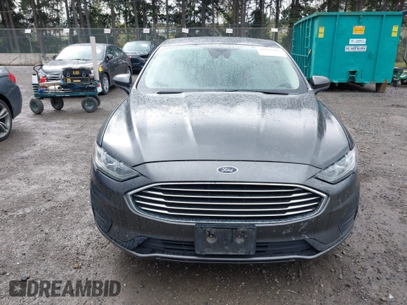 2019 Ford Fusion SE with VIN 3FA6P0LU6KR272193, listed as a IAAI auction lot 41993485 with 132,845 mi miles and . Bid and sale history available at DreamBid. Image 12.