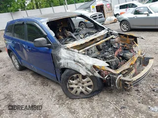 2015 Dodge Journey SE z VIN 3C4PDCAB7FT637399, wystawiony jako IAAI lot #42383292 z przebiegiem Nie podano mil oraz . Historia ofert i sprzedaży dostępna na DreamBid. Obrazek 1.